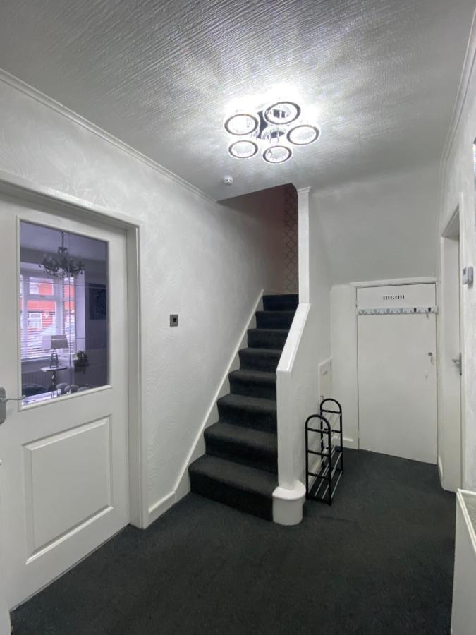 New…The Hottub House Blackpool Pleasure Beach Exterior foto